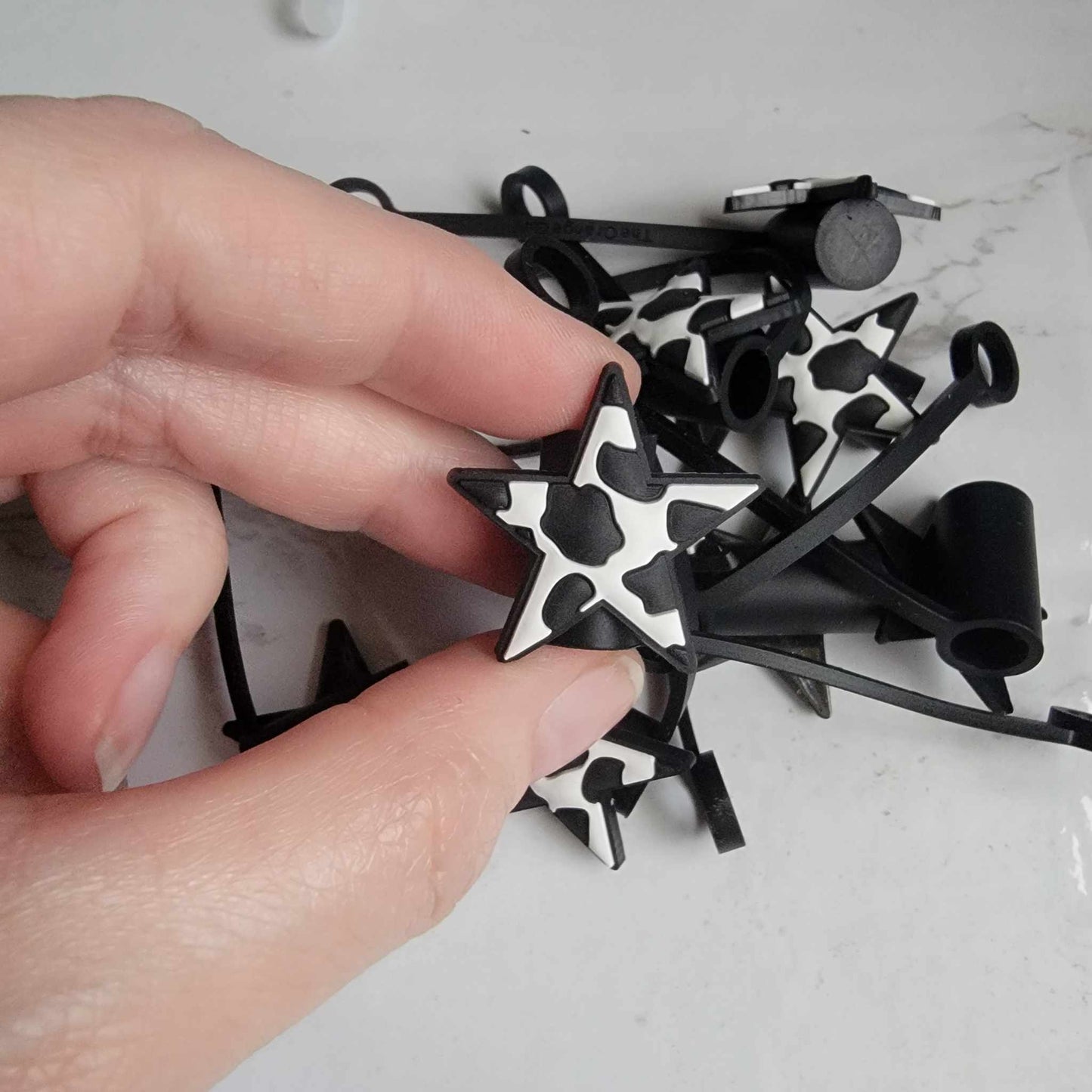 Cow Print Star - Silicone Straw Toppers 8 mm