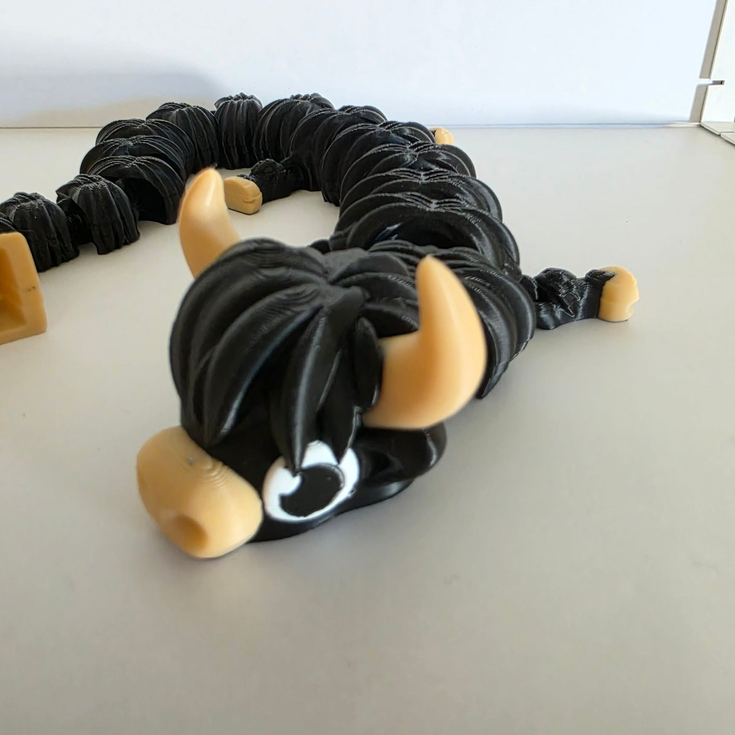 Articulated Flexi Highland Cow Bell Dragon Poseable 3D Printed Toy